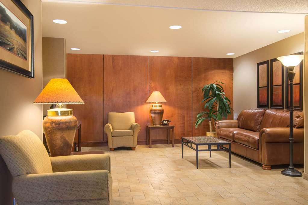 Travelodge By Wyndham Πουέμπλο Εσωτερικό φωτογραφία