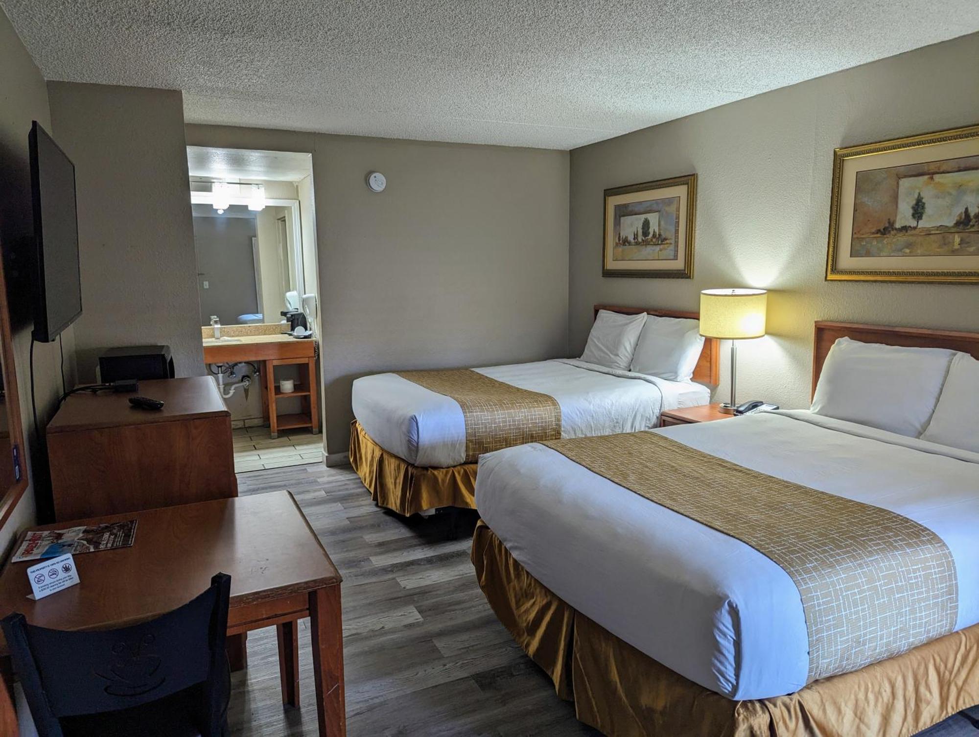 Travelodge By Wyndham Πουέμπλο Εξωτερικό φωτογραφία